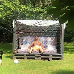 Domaine Pierrot Nocleg ze śniadaniem 3*