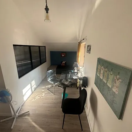 Oda ve Kahvaltı Domaine Pierrot 3*